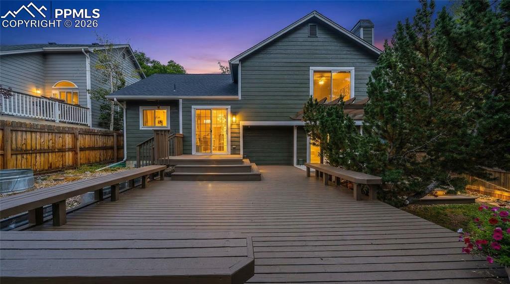 Image 32 of 38: Back of Structure