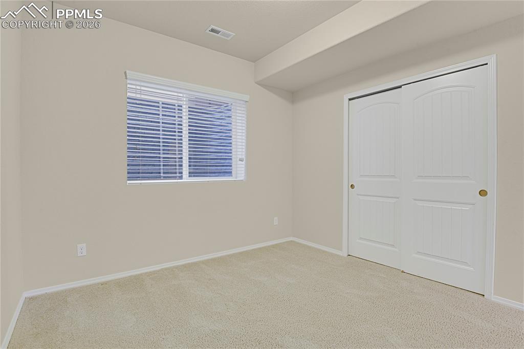 Image 40 of 41: Bedroom