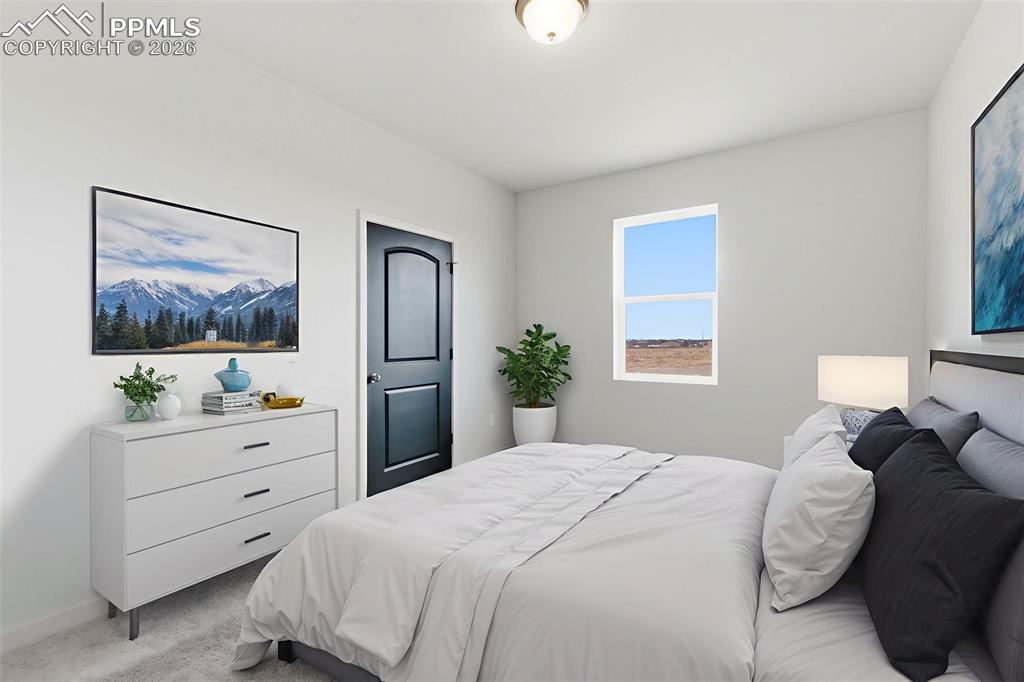 Image 20 of 37: Bedroom