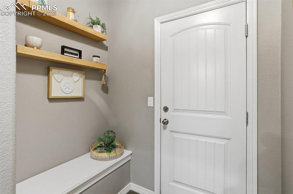 Image 22 of 49: entryway from the garage