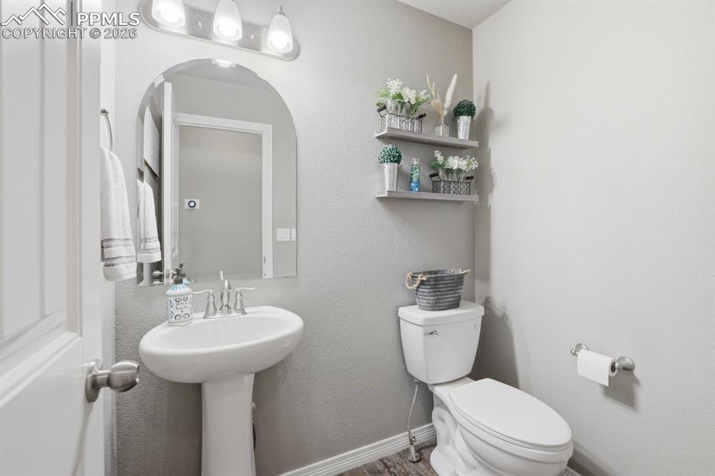 Image 23 of 49: powder bath on the main level