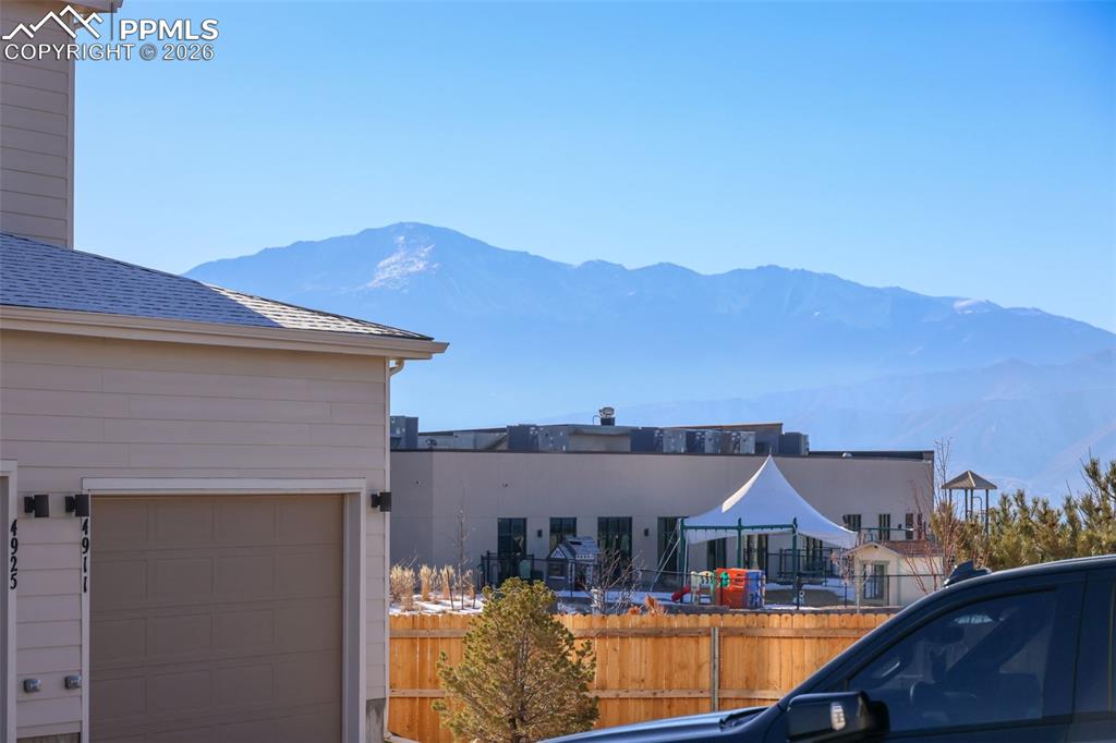 Image 30 of 31: View of mountain backdrop