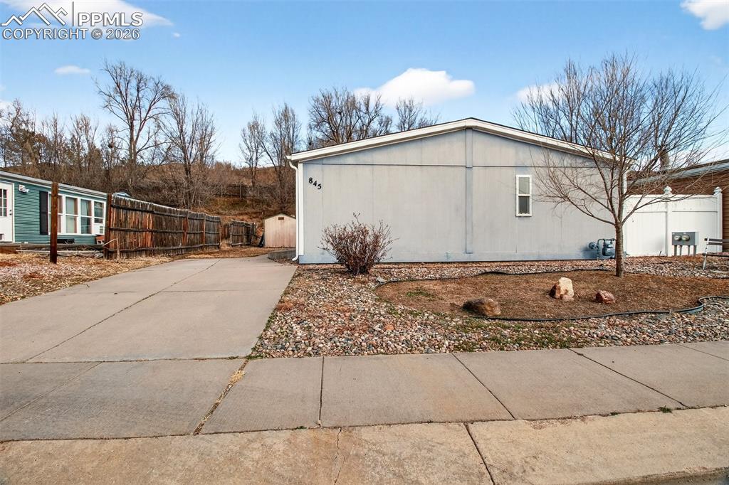 Image 21 of 21: Side of Structure