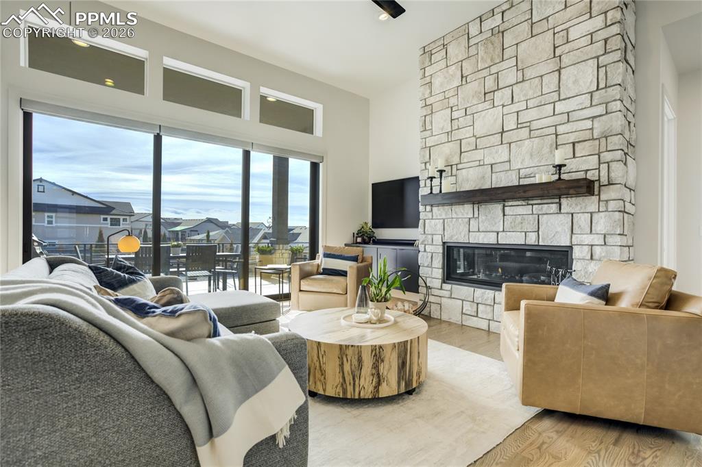 Image 15 of 50: Open Concept Design w/Walls of Windows, Clean Lines, Neutral Tones + Rich T