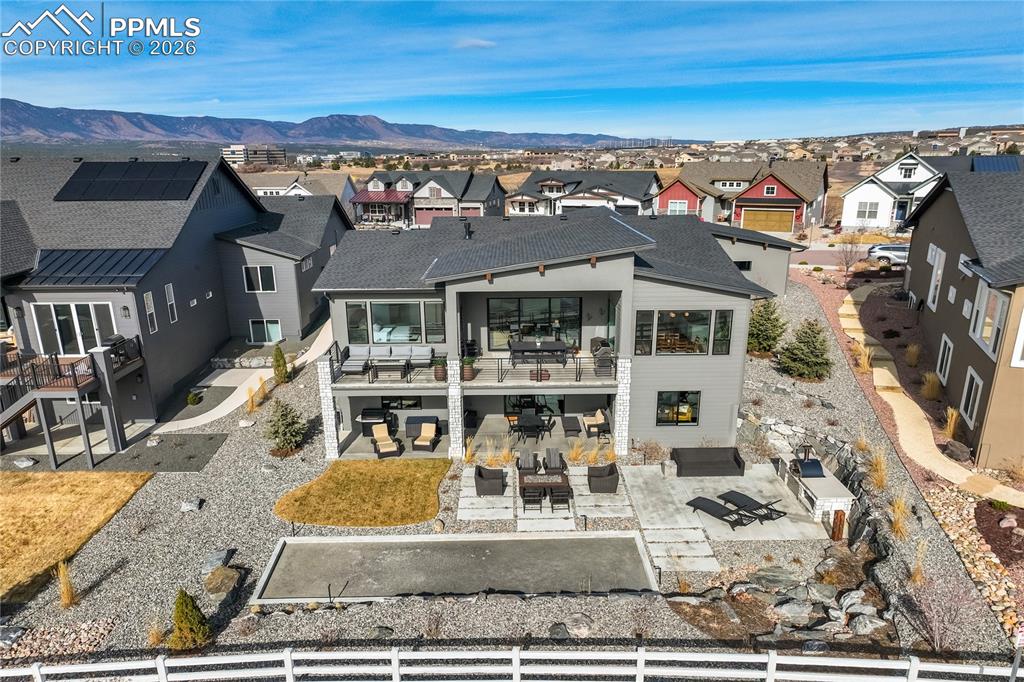 Image 43 of 50: Back of Structure