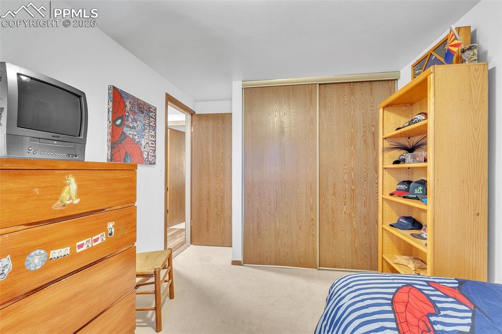 Image 20 of 42: Bedroom