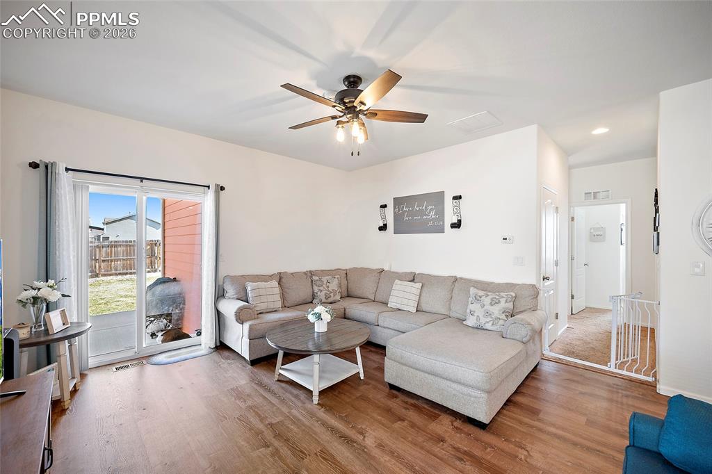 Image 18 of 26: Living Room