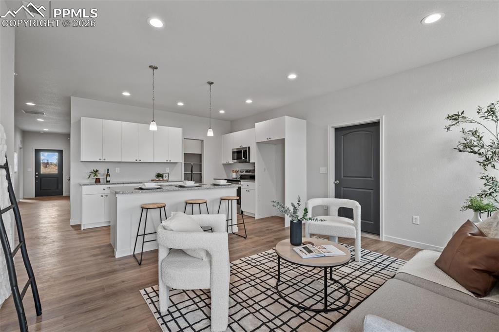 Image 17 of 50: Living Room