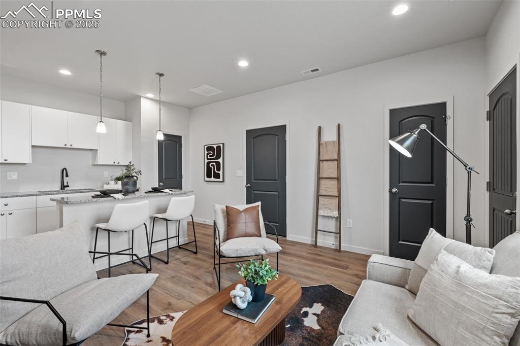 Image 37 of 50: Living Room