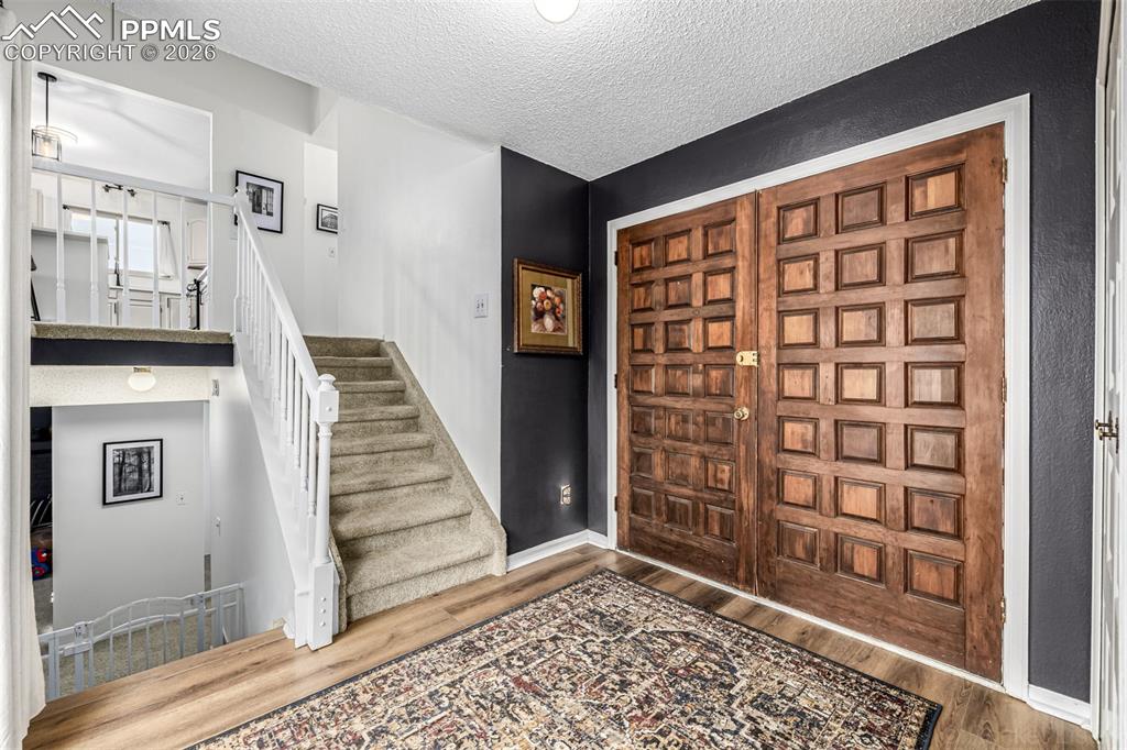 Image 3 of 36: Entry