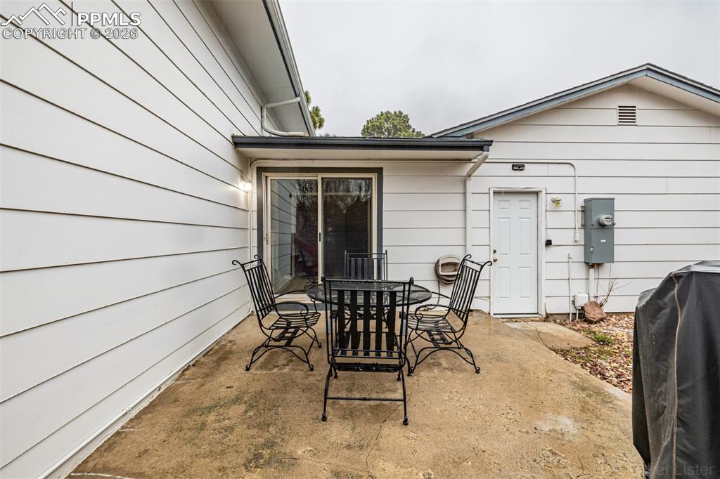 Image 31 of 36: Patio