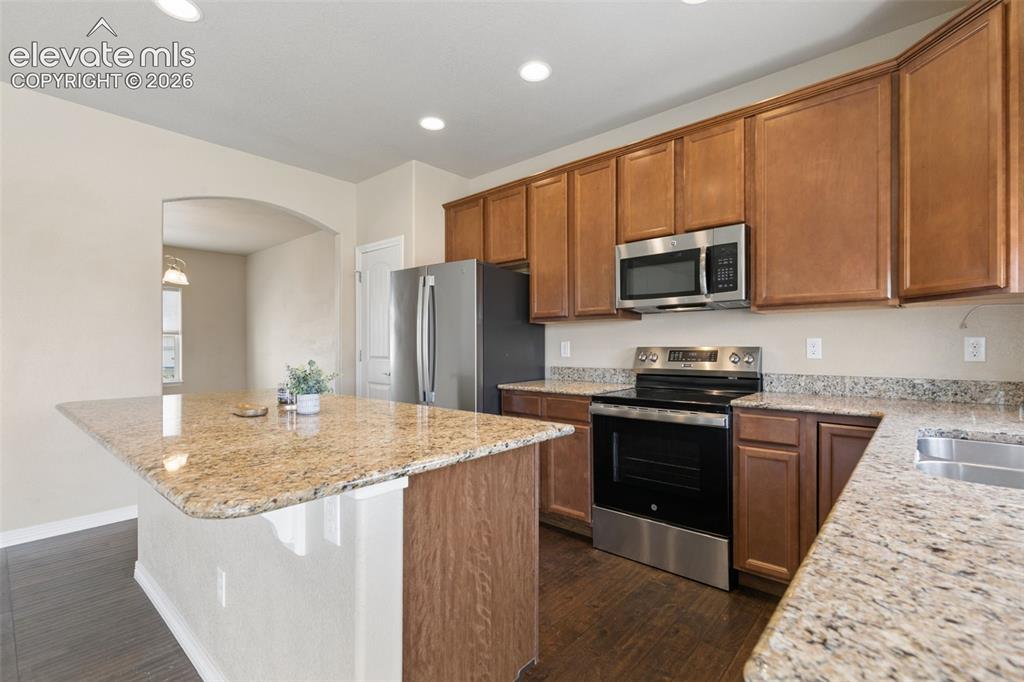 Image 11 of 42: Kitchen