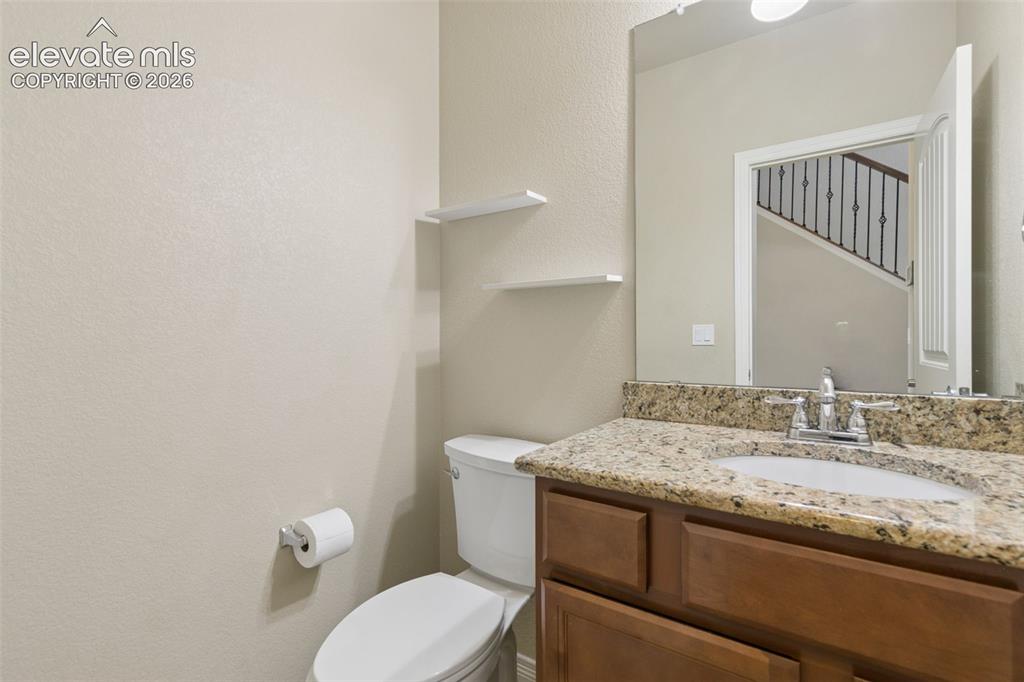 Image 16 of 42: Bathroom