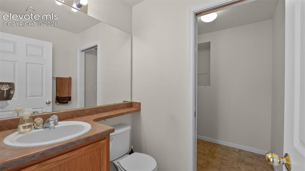 Image 13 of 35: Bathroom