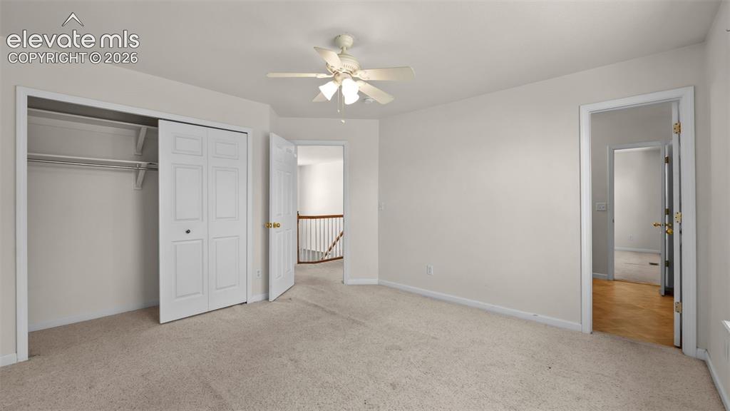Image 18 of 35: Bedroom