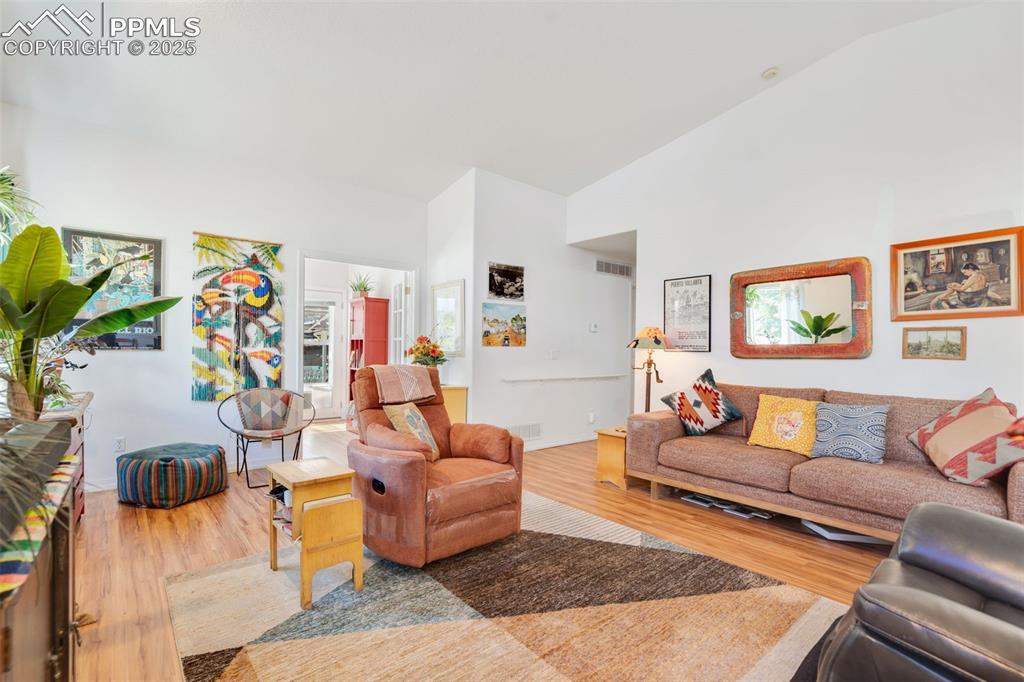 Image 6 of 34: Living Room