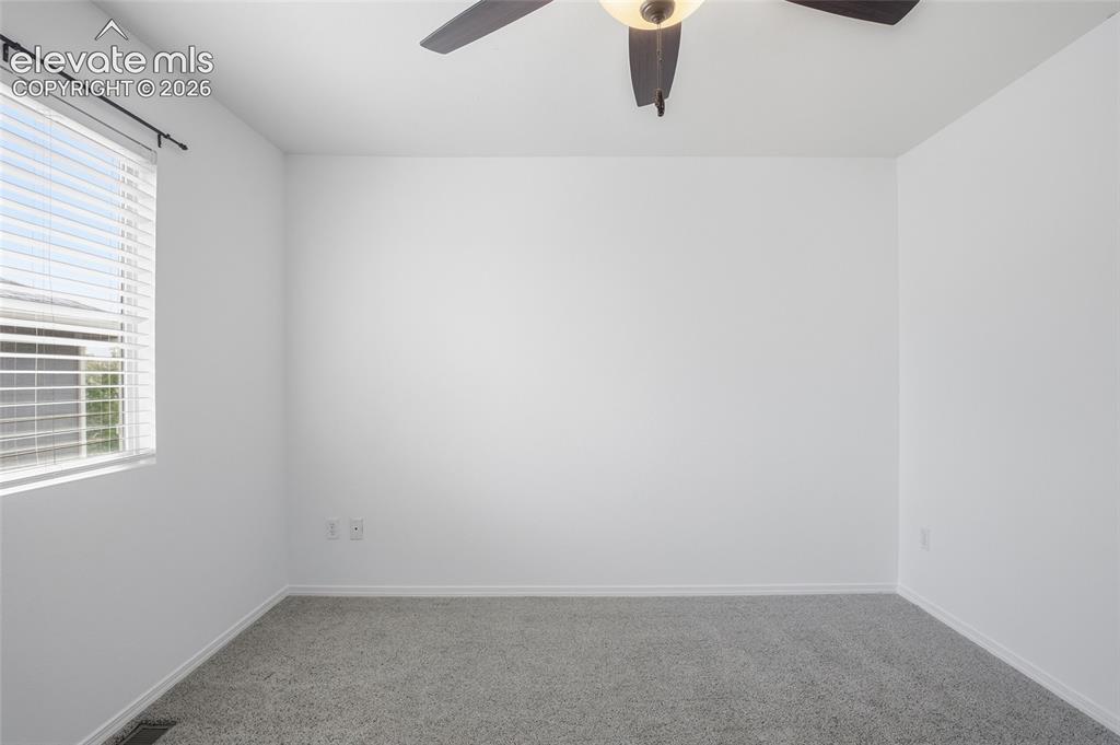 Image 14 of 36: Bedroom