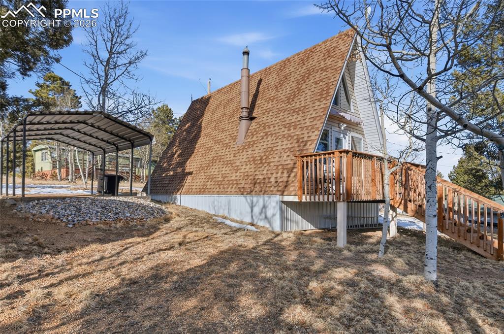 Image 25 of 35: Side of Structure