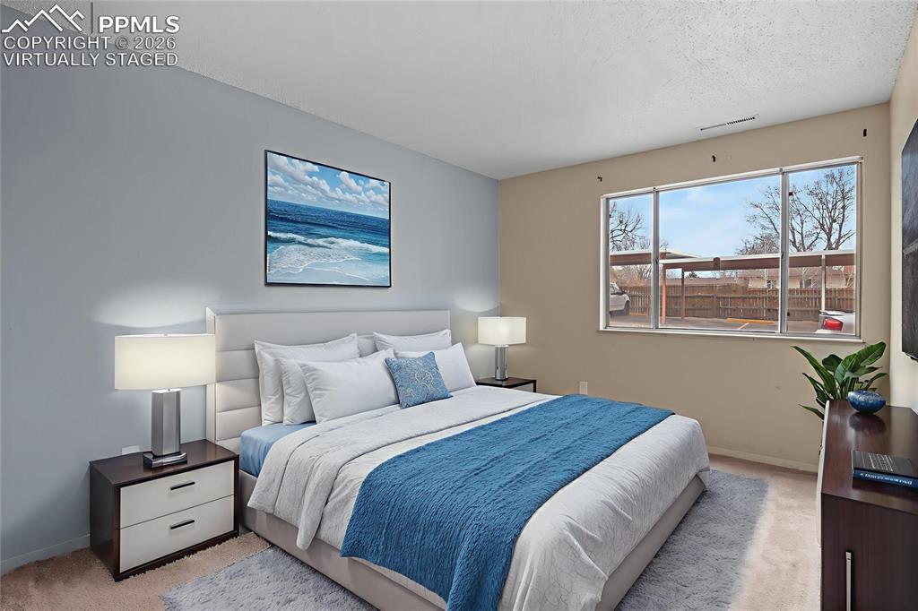 Image 21 of 25: Virtually Staged