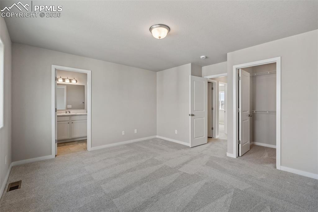 Image 23 of 30: *Photos of previous inventory home of same floor plan - features and option