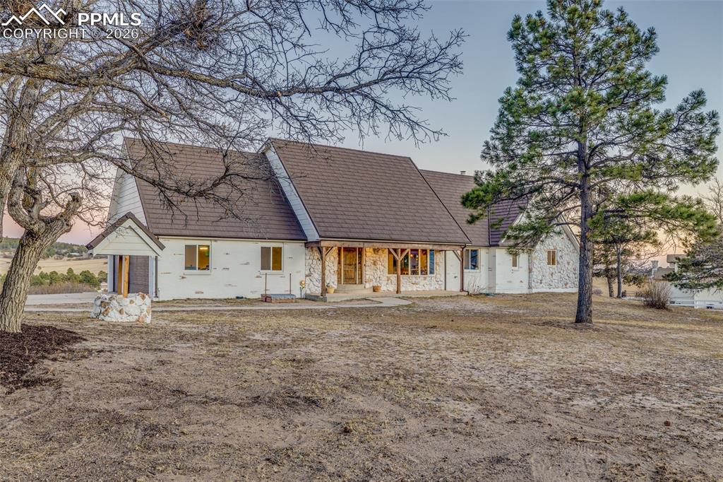 Image 1 of 50: Front of Structure