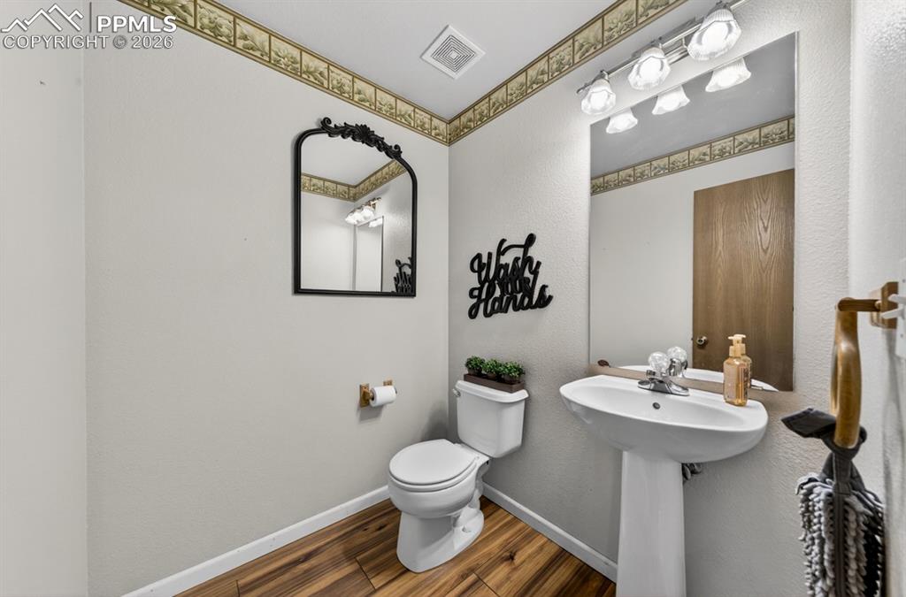 Image 13 of 29: Bathroom