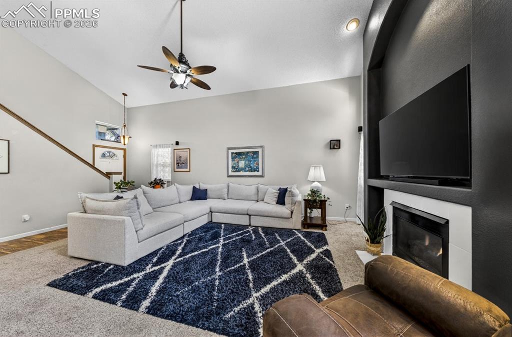 Image 7 of 29: Living Room