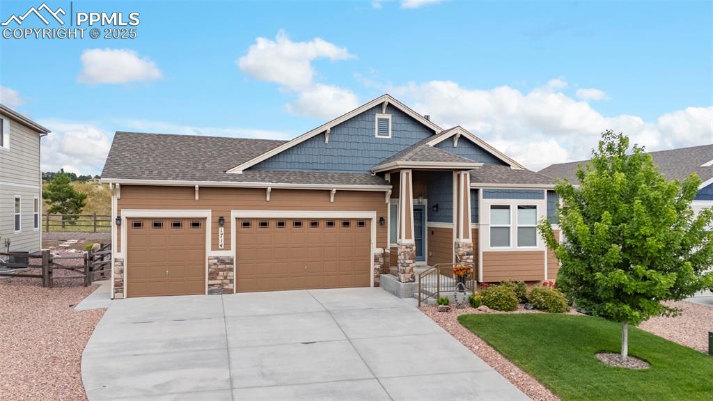 Image 5 of 46: Front of Structure