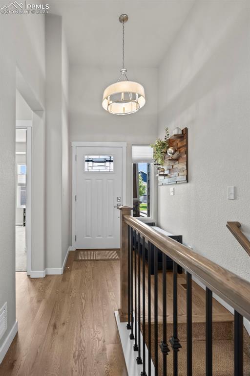 Image 6 of 46: Entry