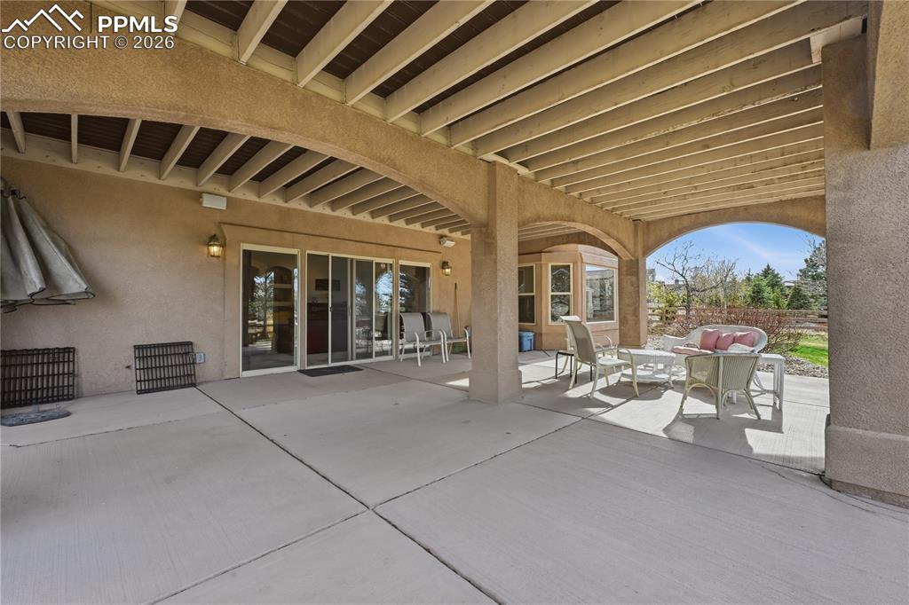 Image 35 of 37: Patio