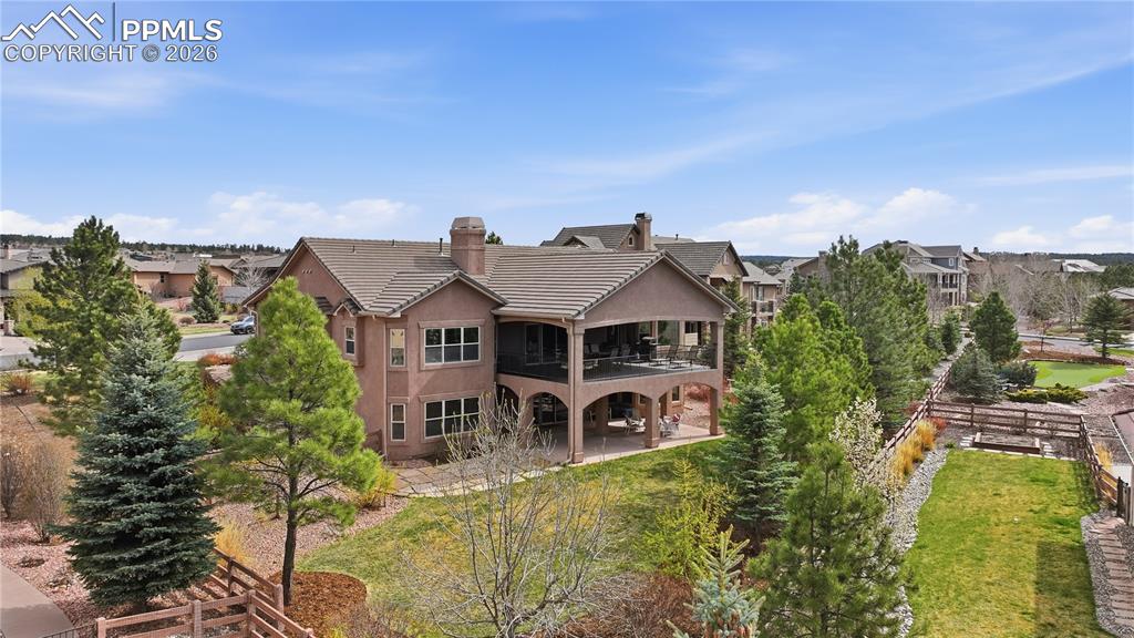 Image 37 of 37: Back of Structure