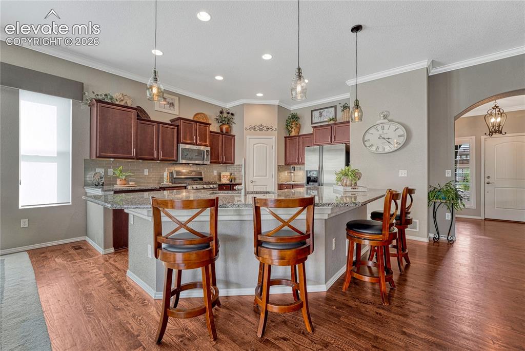 Image 9 of 43: Kitchen