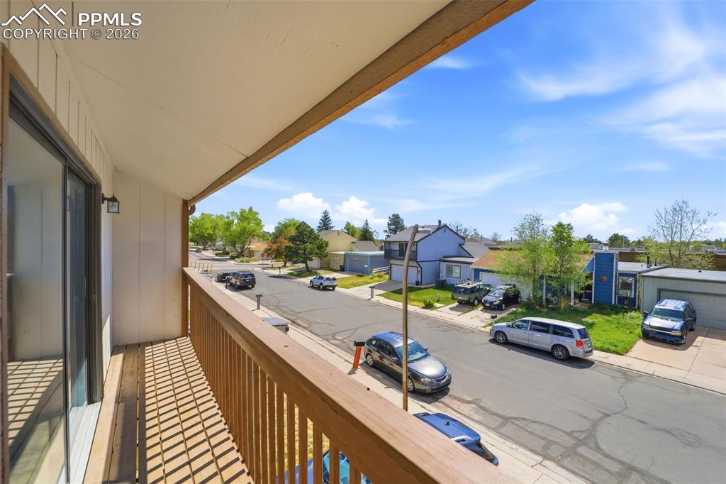 Image 32 of 47: Balcony