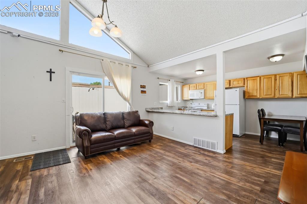 Image 8 of 47: Living Room