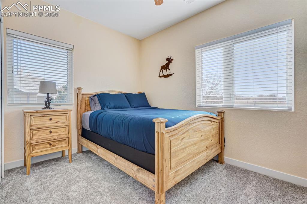 Image 21 of 34: Bedroom