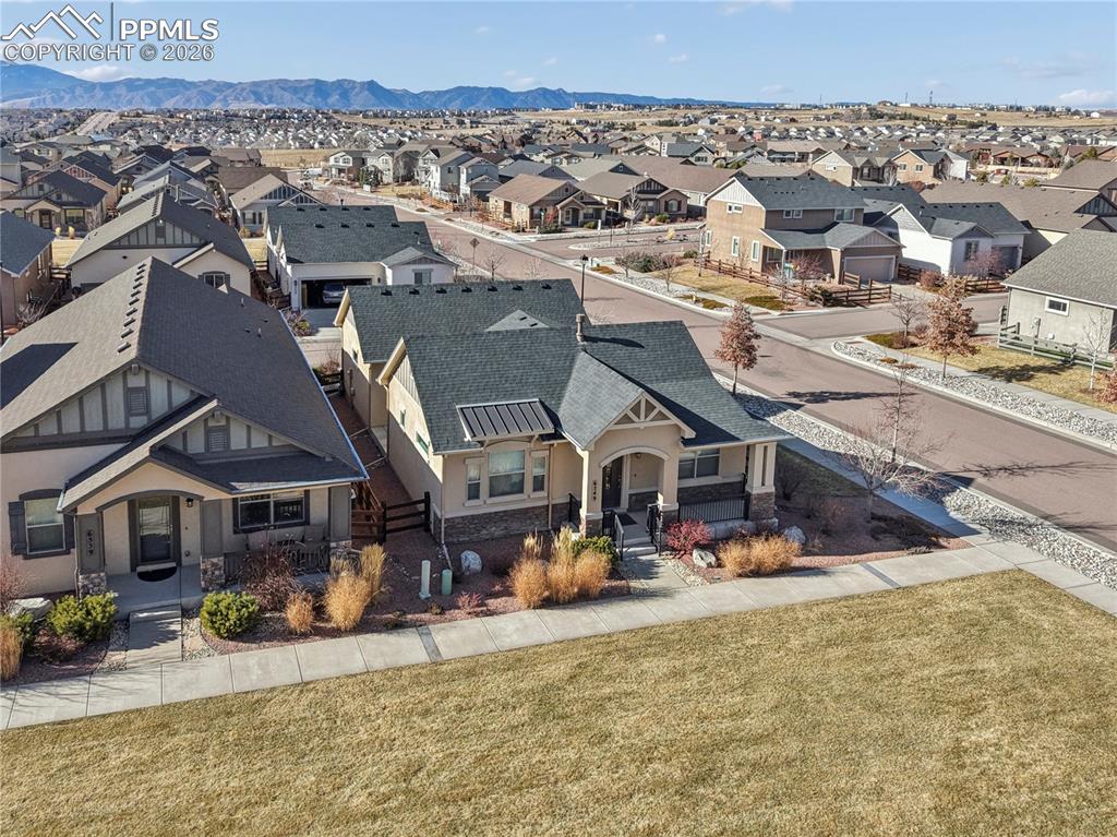 Image 39 of 41: huge appeal: well-maintained, green space, parking