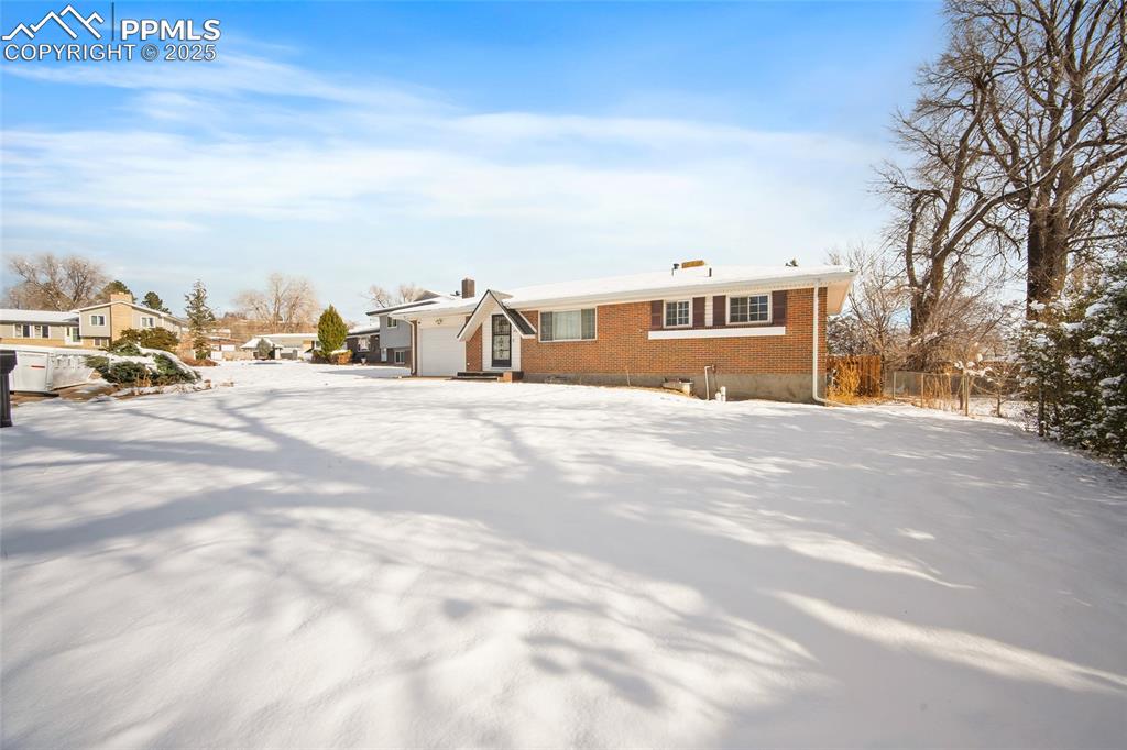 Image 3 of 47: Front of Structure