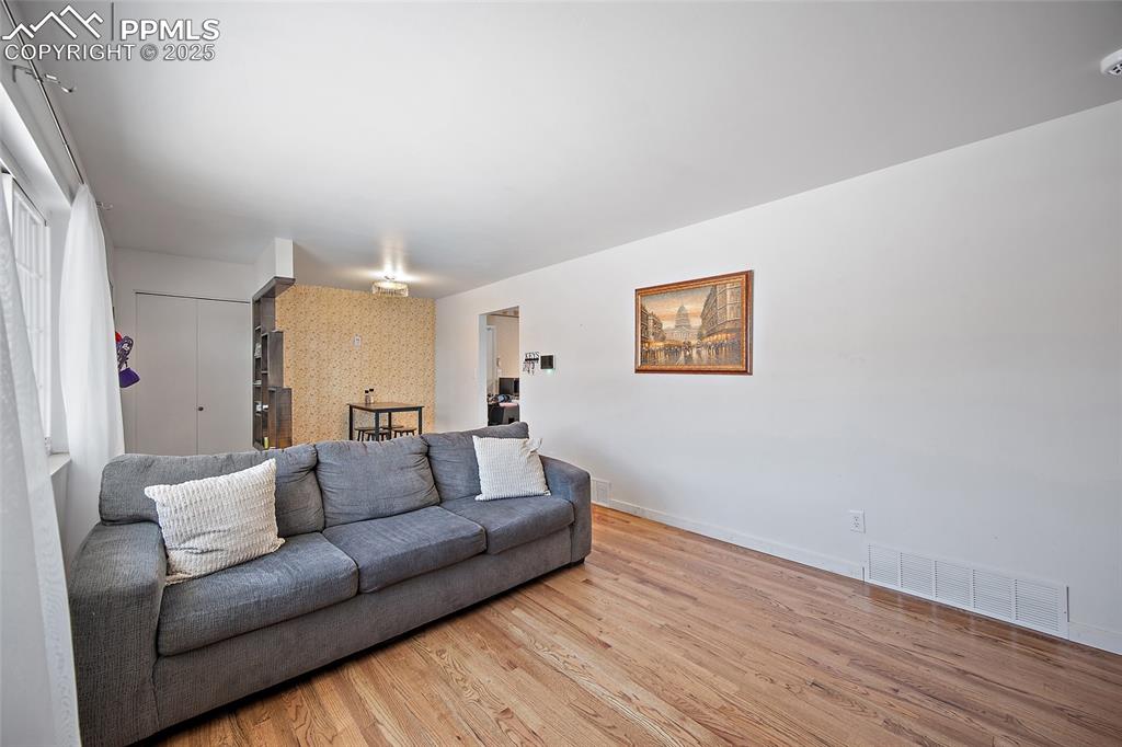 Image 8 of 47: Living Room