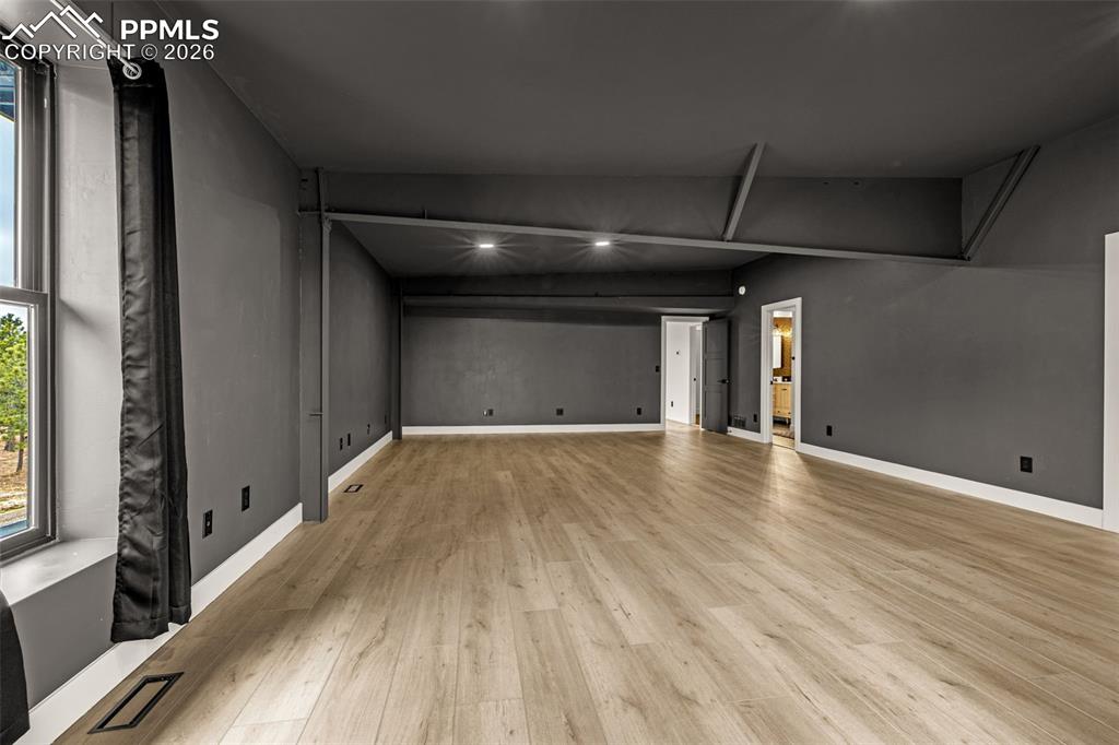 Image 43 of 50: Master Bedroom