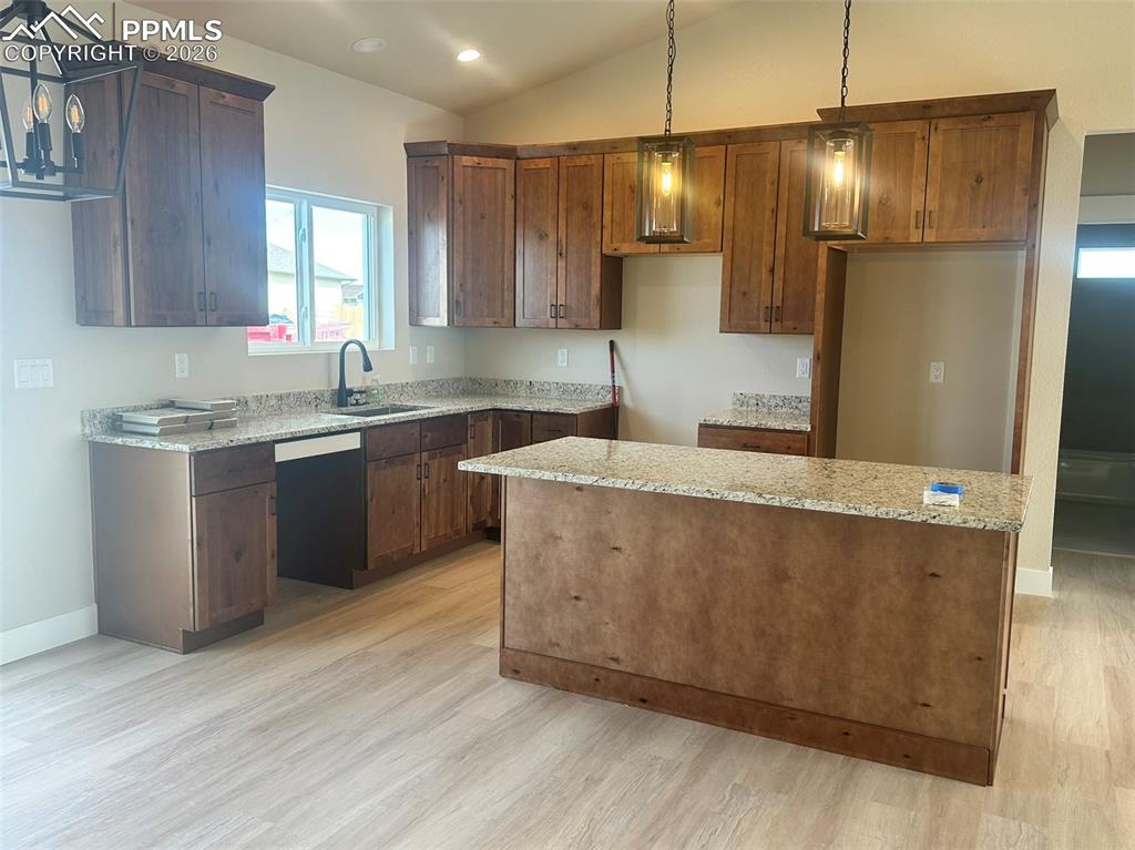 Image 2 of 14: Kitchen