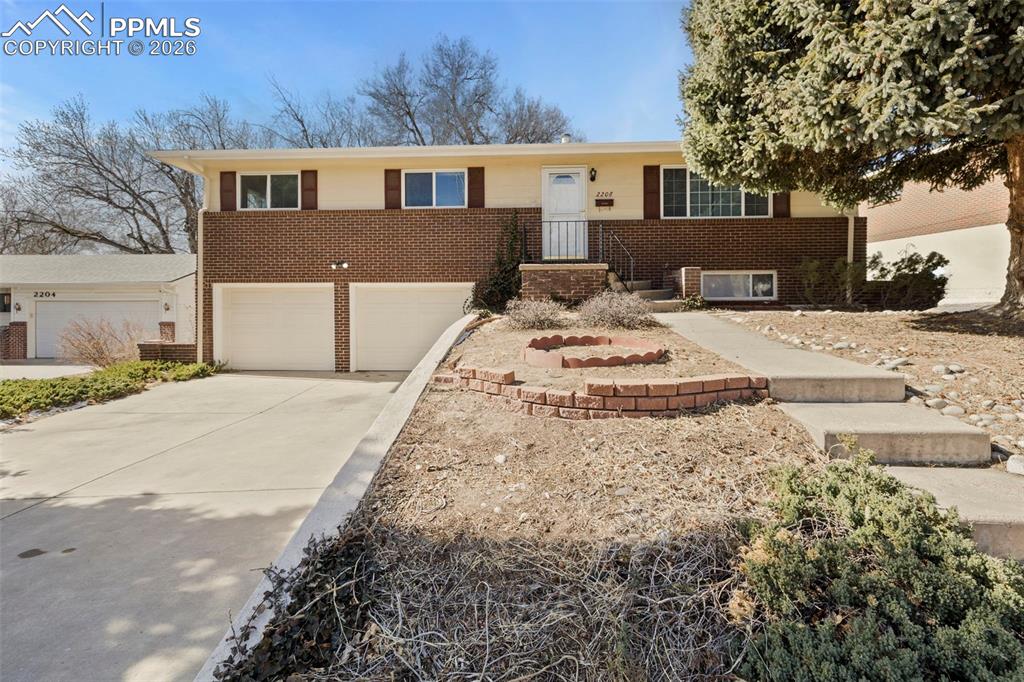 Image 2 of 50: Front of Structure