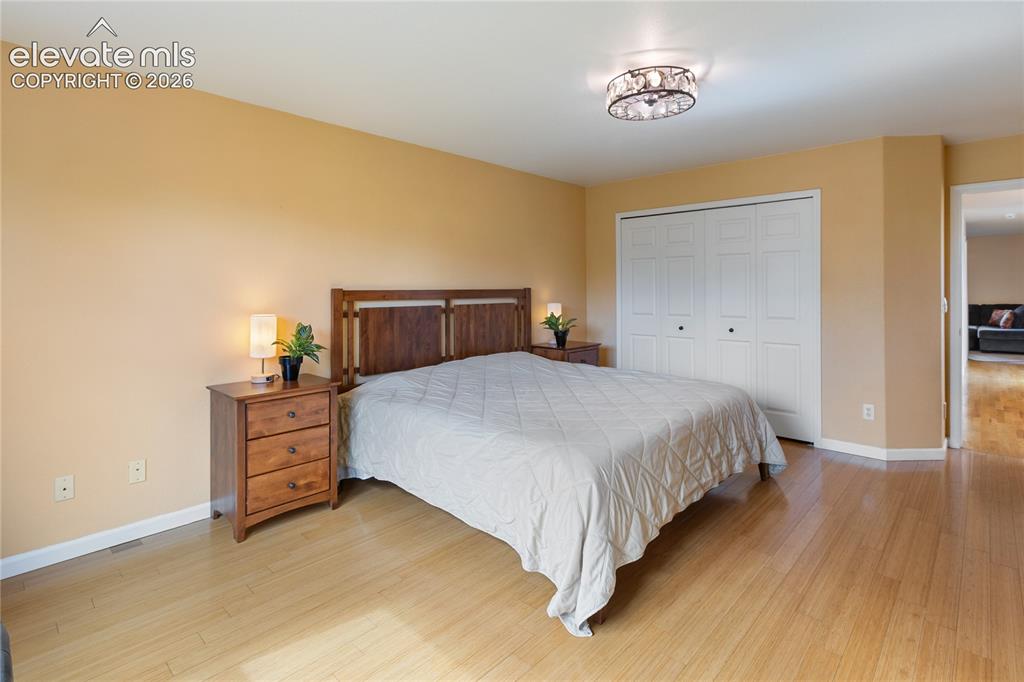 Image 29 of 48: Bedroom