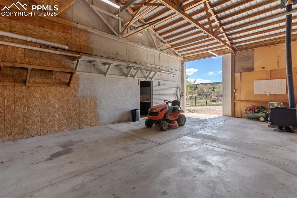 Image 50 of 50: View of garage