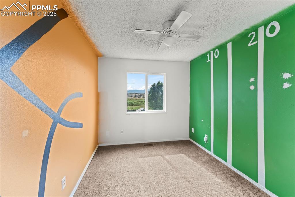 Image 18 of 22: Upper Level