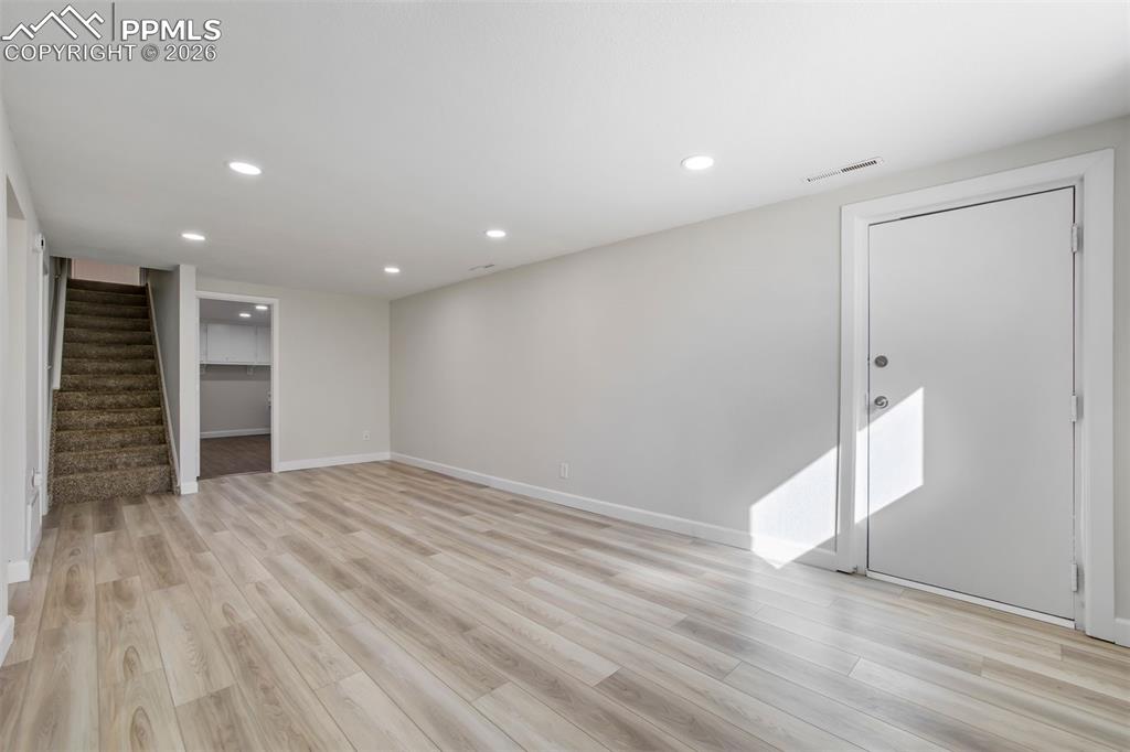 Image 30 of 50: Basement