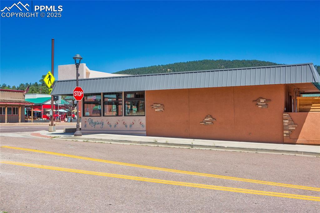 Image 4 of 48: Front of Structure