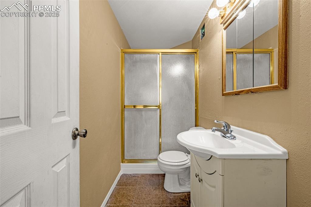 Image 9 of 14: Lower Bathroom