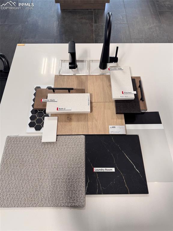 Image 2 of 2: Interior color selections