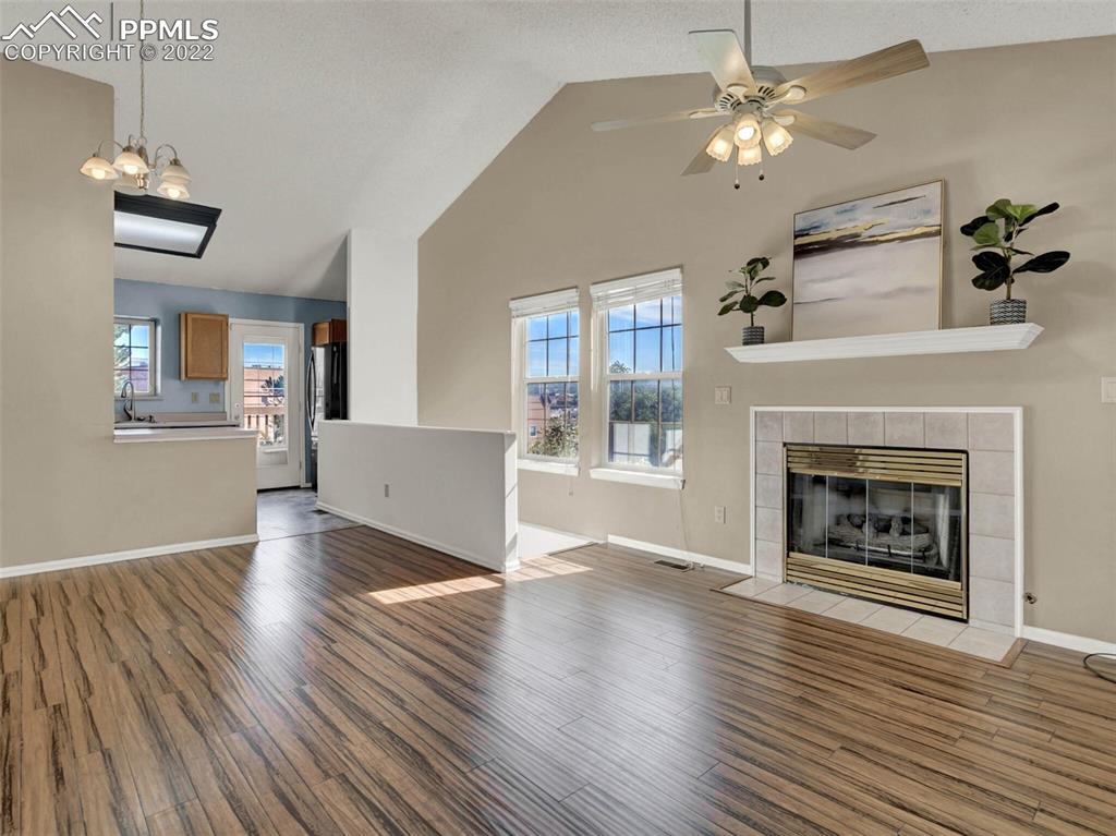 Listing 3103124, Image 4 of 27