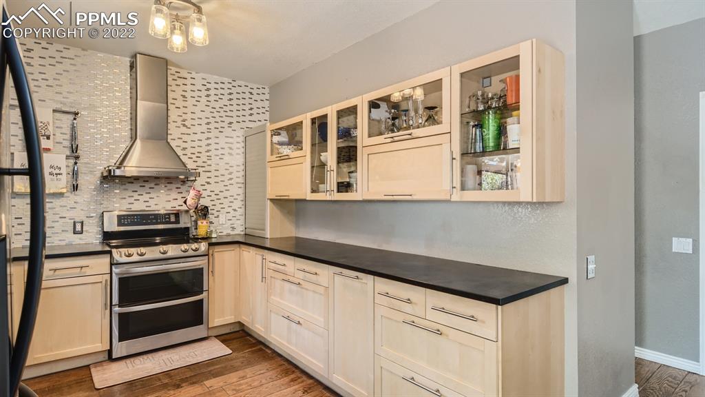Listing 3104292, Image 19 of 28